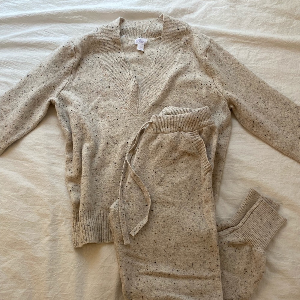 Target stars above pajama set